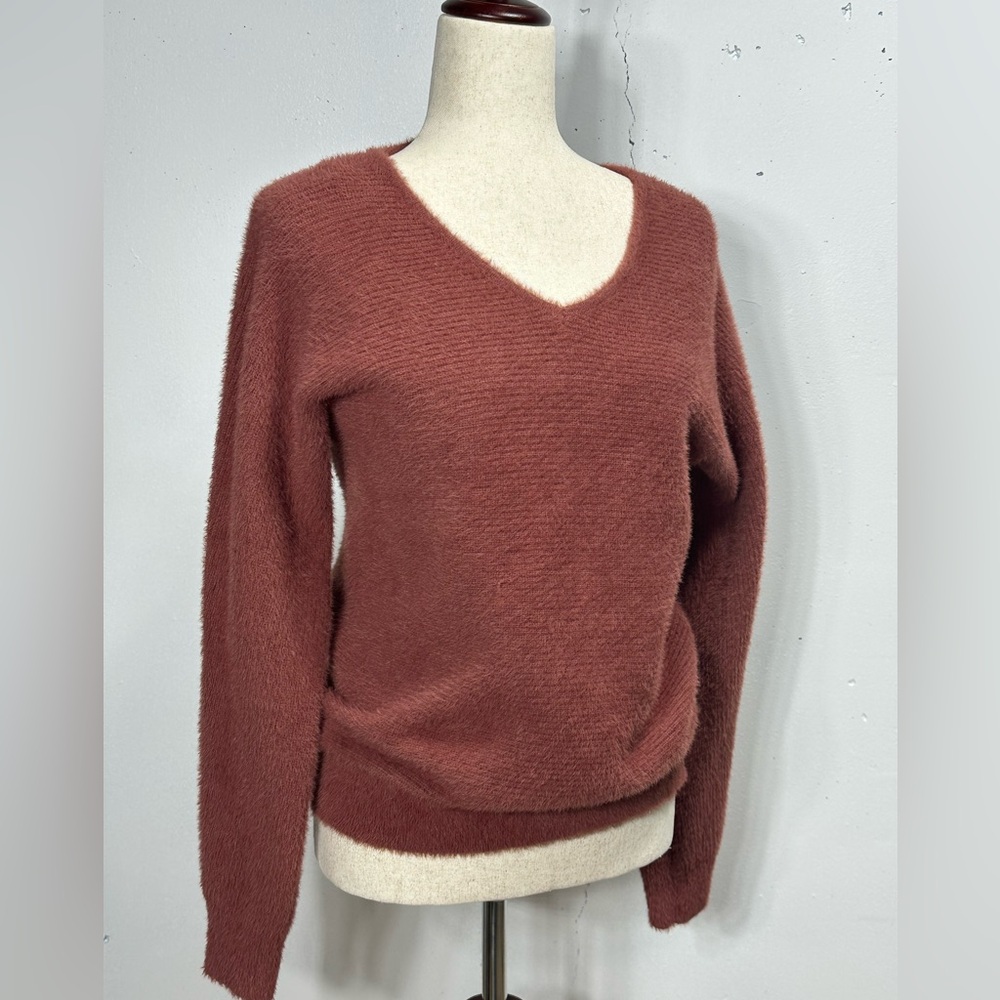 Bécool Sweater V Neck Stretchy Comfortable Dark Rose/brick Cozy Size S/M A342